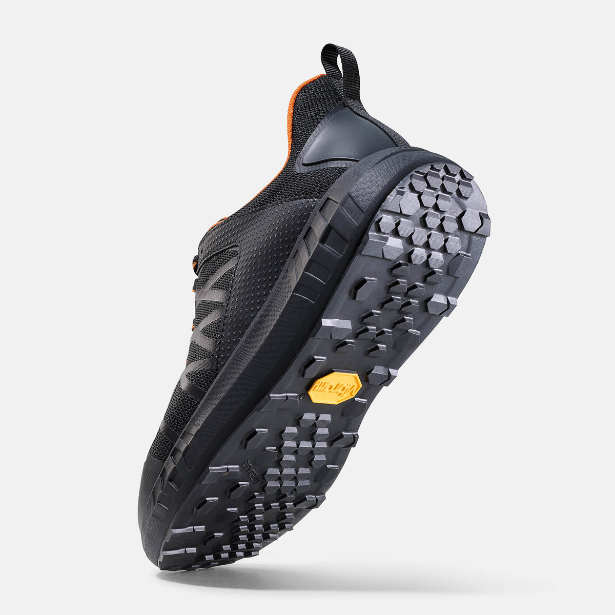 BAER OMN6 gallery 1243100_unisex-sports-shoe-flowmotion-in-black_s.jpg