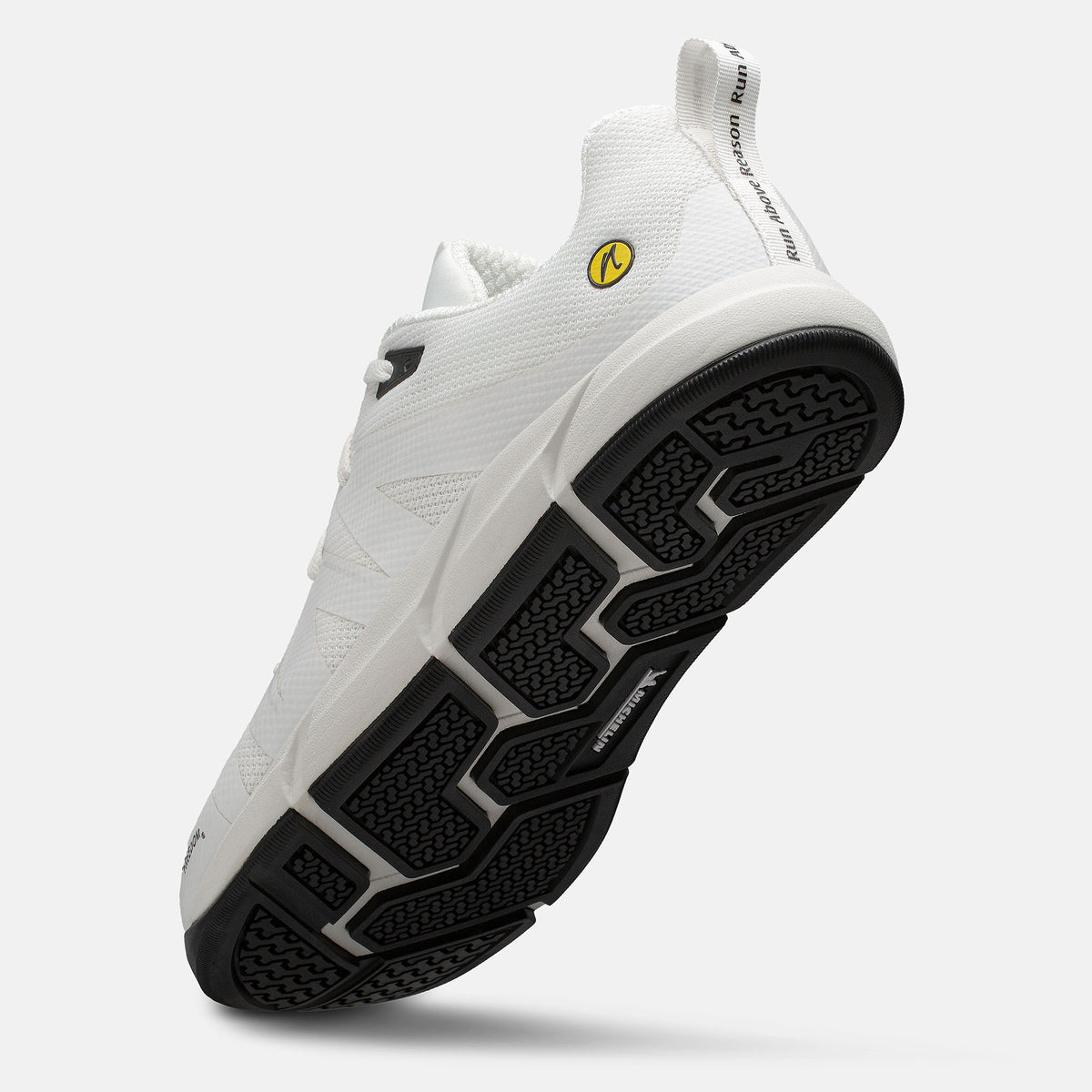 BAER OMN6 gallery 1794300_chaussure-de-running-homme-ADDICT-en-blanc_s.jpg