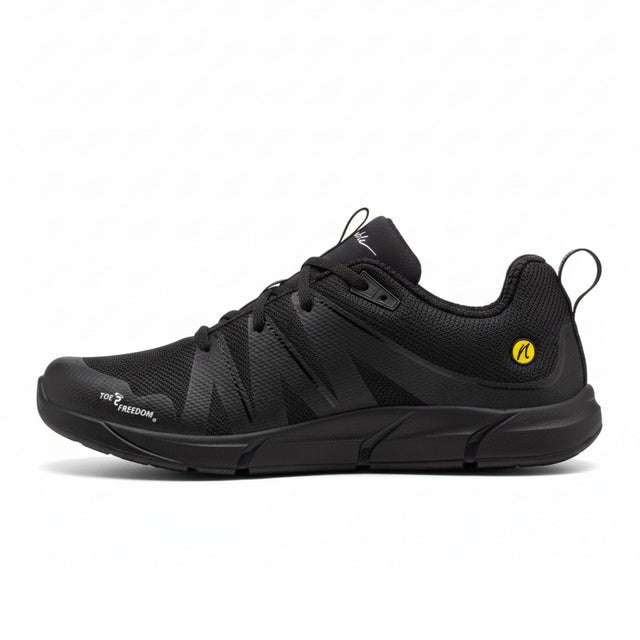 BAER OMN6 gallery 1894100_women-sports-shoe-addict-in-black_cp.jpg