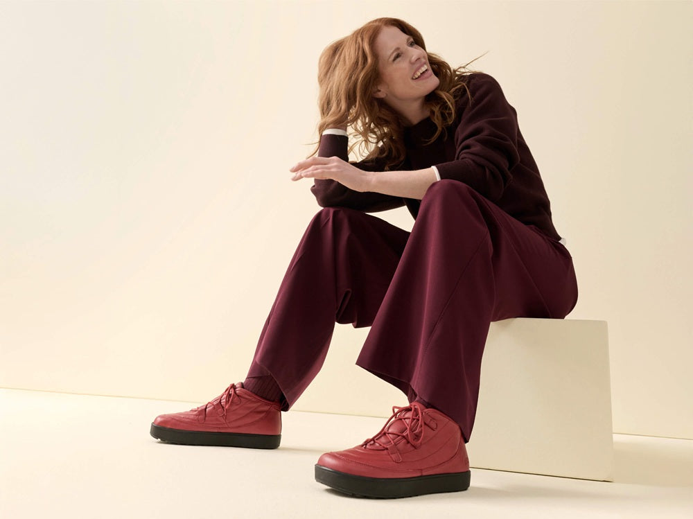 BAER OMN6 emotion 2755500_women's-ankle-boot-lena-in-red_i.jpg