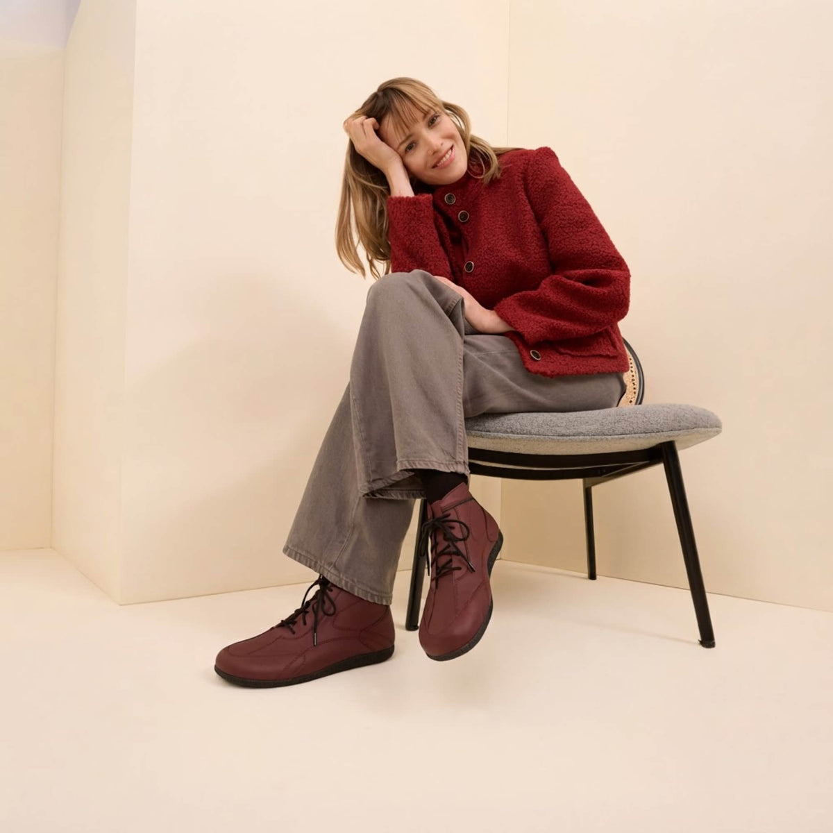 BAER OMN6 gallery 3039594_damen-schnuerschuh-jolina20-in-rot_l.jpg
