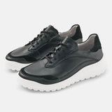 BAER OMN6 main 3055159_women-lace-up-shoe-quinn-black_p.jpg