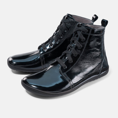 BAER OMN6 main 3064159_Julie2-0-black_p.jpg
