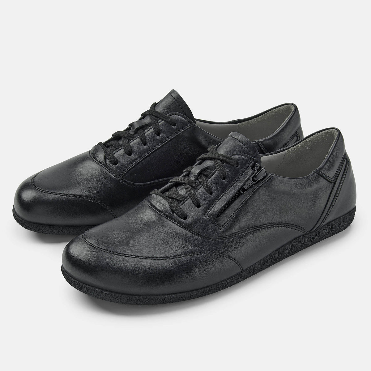 BAER OMN6 main 3065100_women-lace-up-shoe-clea-black_p.jpg