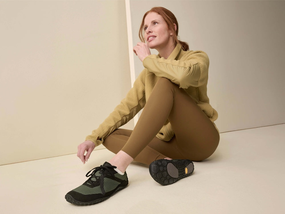 BAER OMN6 emotion 3071160_women's barefoot shoe Junis in khaki_i.jpg