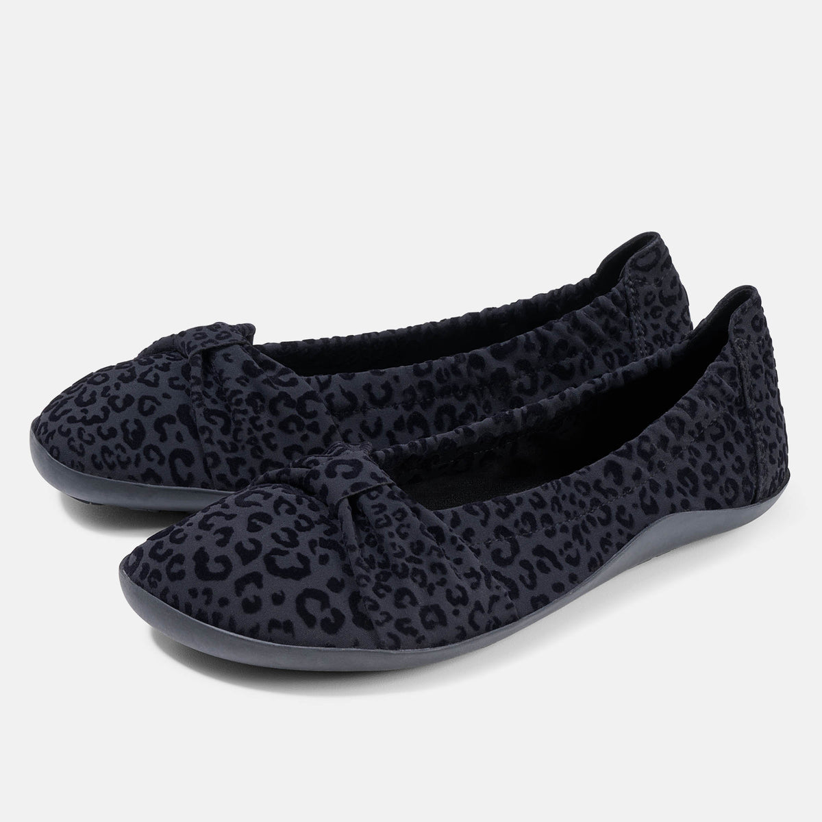 BAER OMN6 main 3073159_women's ballerina-Elly-black_p.jpg