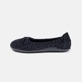 BAER OMN6 gallery 3073159_women's-ballerina-elly-in-black_f.jpg