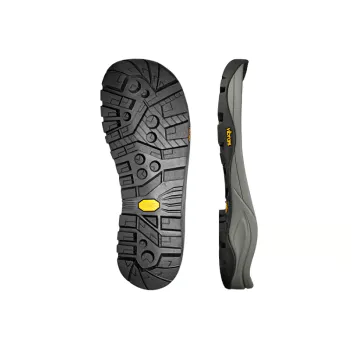 Cross sole
