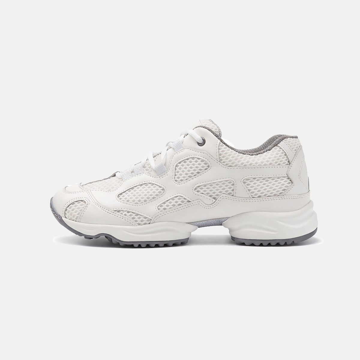 BAER OMN6 gallery 1469303_women-sports-shoe-high-performance-2.5-in-white_f.jpg