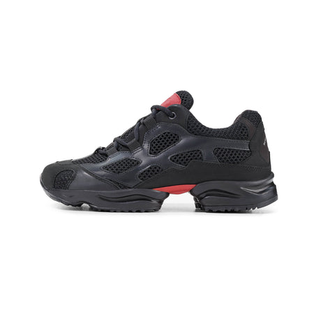 BAER OMN6 gallery 1469181_unisex-lace-up-running-shoe-jubi20jahre-hp-black_cp.jpg